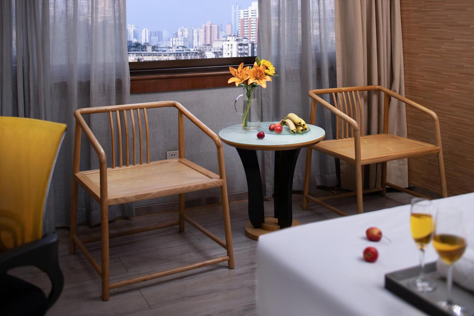 Kaiserdom Hotel-Ouzhuang Metro กวางโจว ภายนอก รูปภาพ